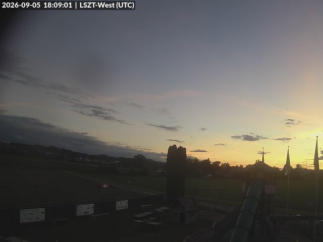 Lommis: Airfield - Cam West