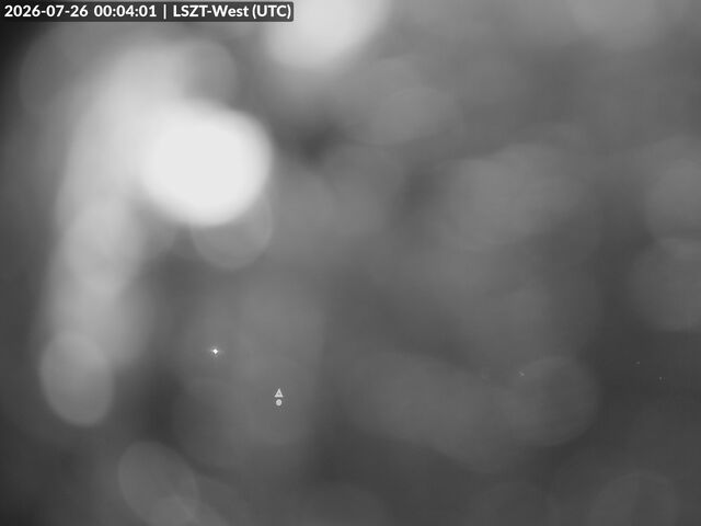 Lommis: Airfield - Cam West