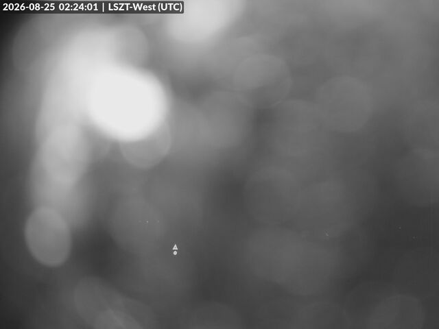 Lommis: Airfield - Cam West