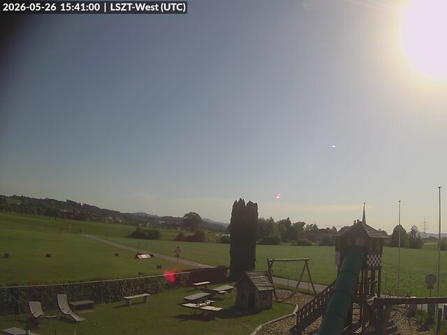 Lommis: Airfield - Cam West