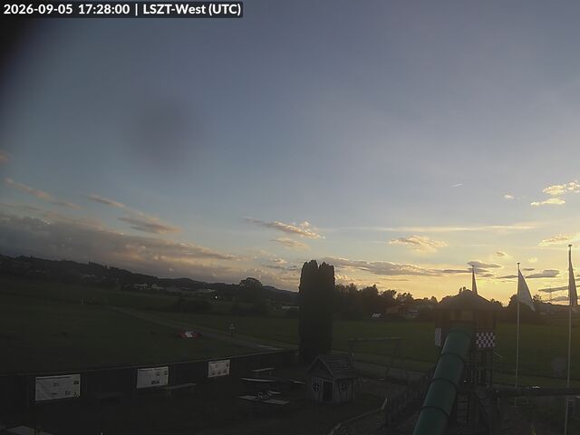 Lommis: Airfield - Cam West