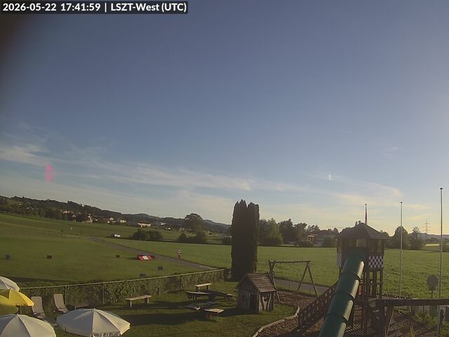 Lommis: Airfield - Cam West