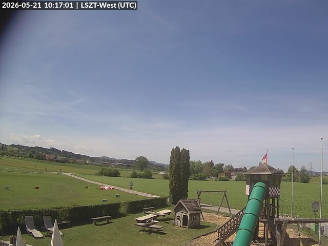 Lommis: Airfield - Cam West