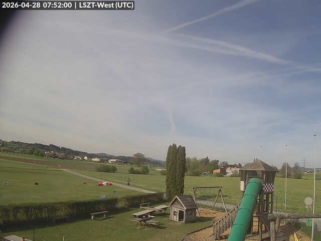 Lommis: Airfield - Cam West