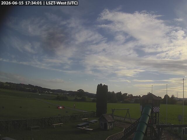 Lommis: Airfield - Cam West