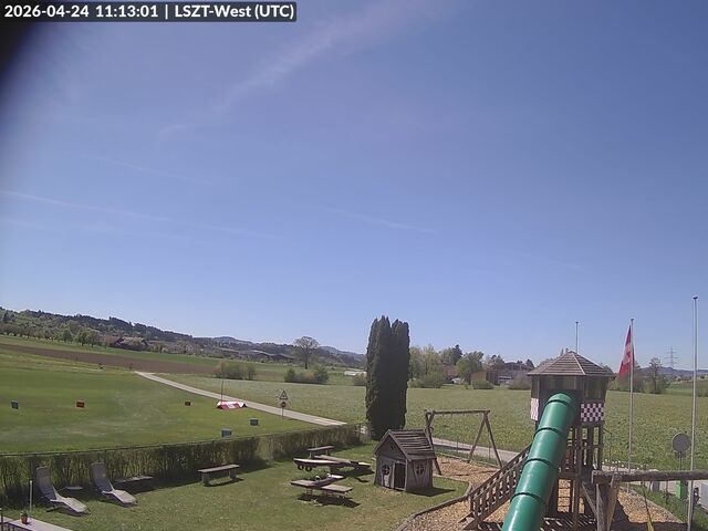 Lommis: Airfield - Cam West