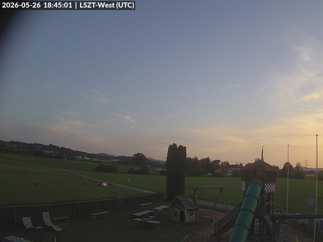Lommis: Airfield - Cam West