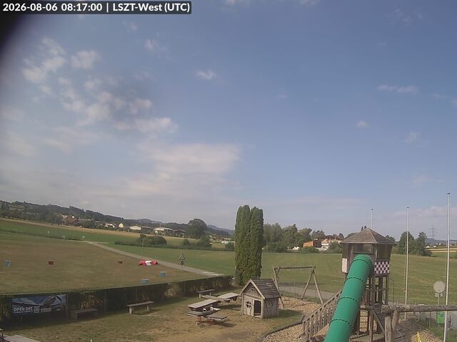 Lommis: Airfield - Cam West