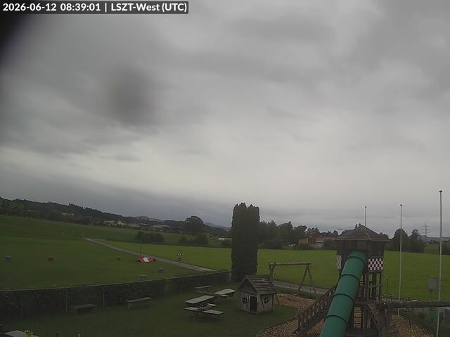 Lommis: Airfield - Cam West