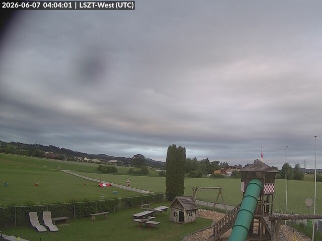 Lommis: Airfield - Cam West
