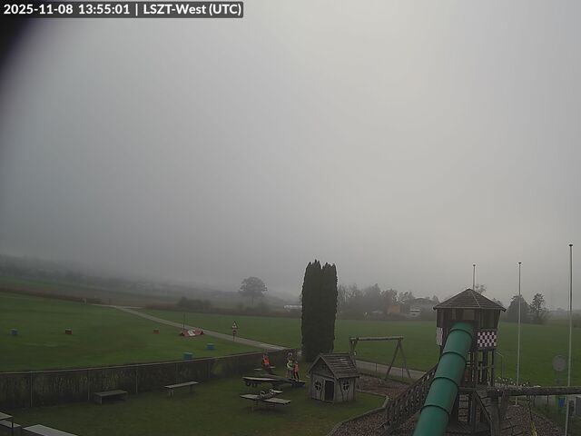 Lommis: Airfield - Cam West