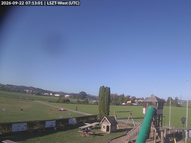 Lommis: Airfield - Cam West