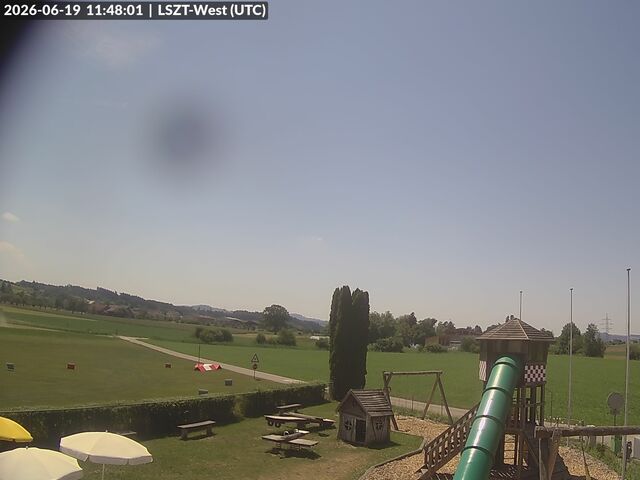 Lommis: Airfield - Cam West