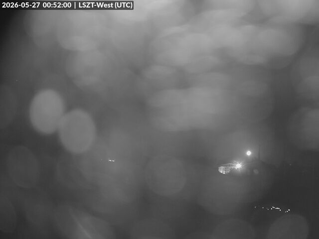 Lommis: Airfield - Cam West