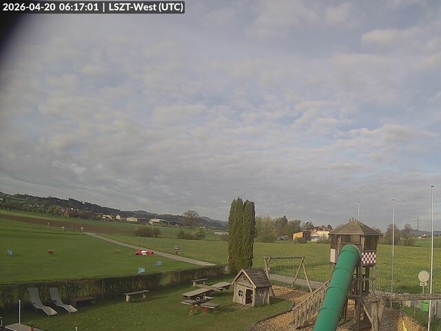 Lommis: Airfield - Cam West