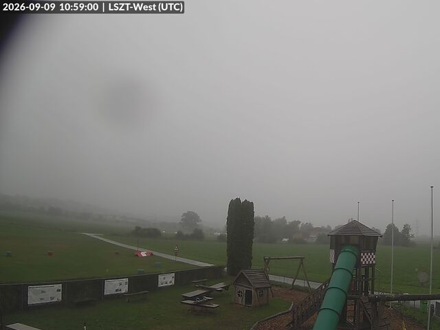 Lommis: Airfield - Cam West