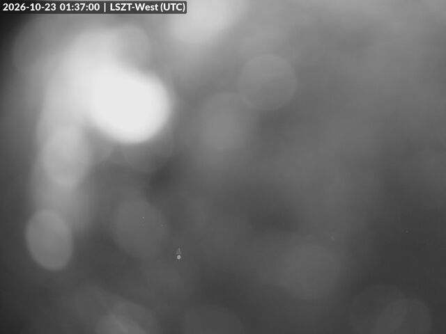 Lommis: Airfield - Cam West