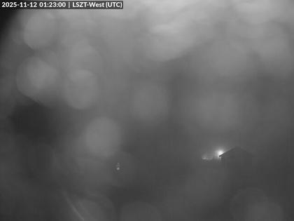 Lommis: Airfield - Cam West