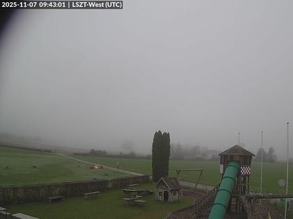 Lommis: Airfield - Cam West