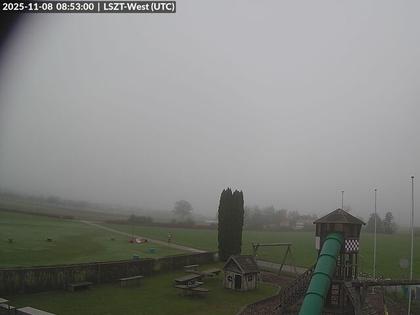 Lommis: Airfield - Cam West