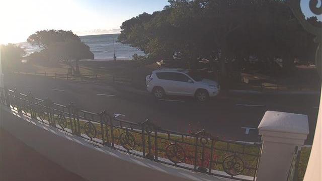 Traffic Cam Somerset West: Gordons Bay