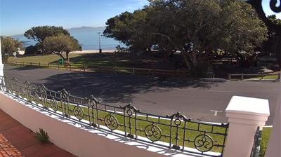 Gordons Bay: Traffic, Landscape, Water