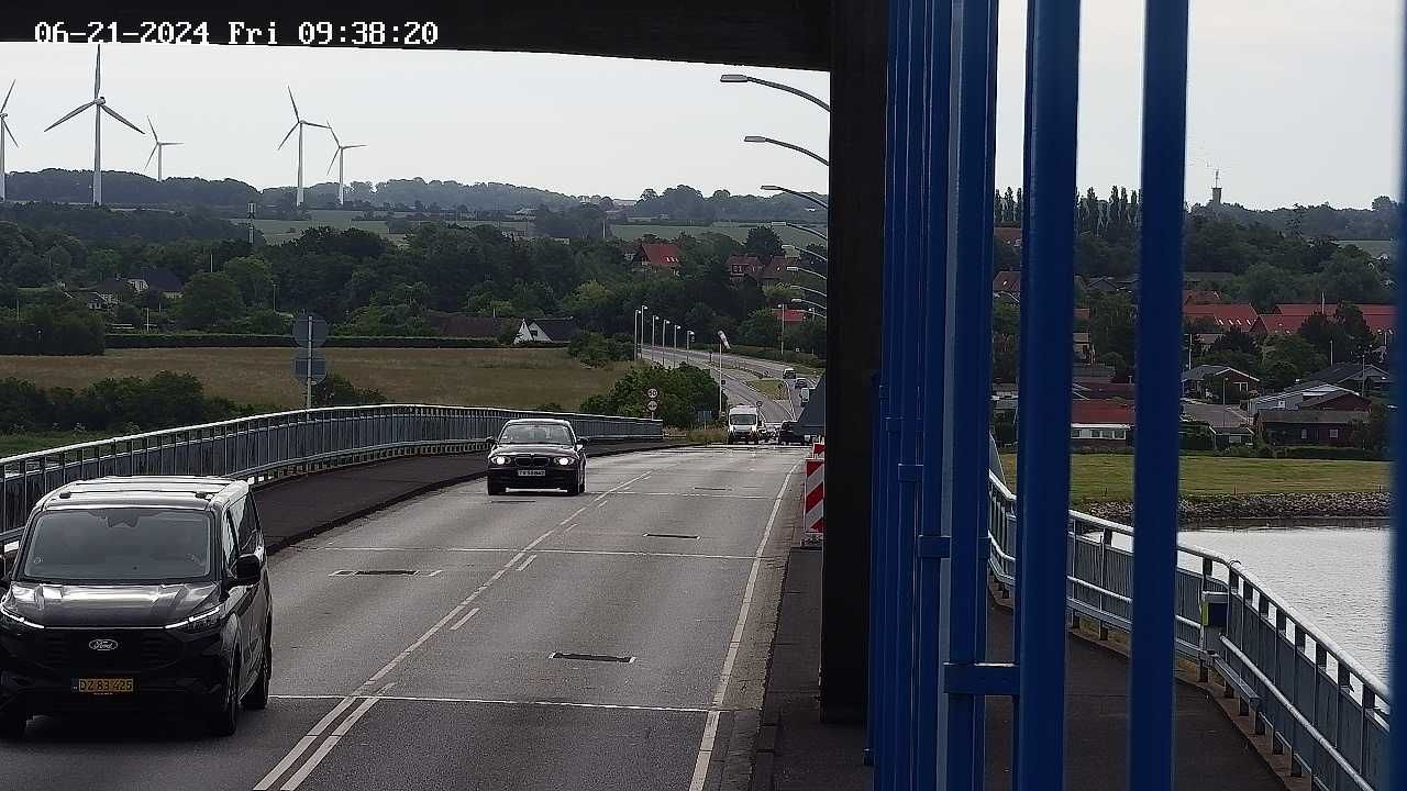 Traffic Cam Rudkobing › East: Langeland Bridge