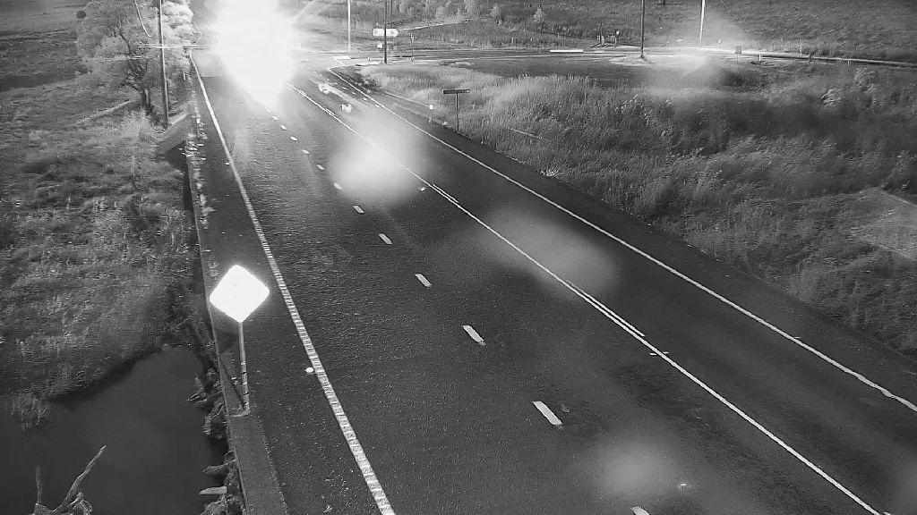Esk North: Traffic & Landscape Webcam
