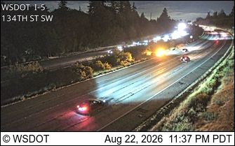 Traffic Cam Brier: I-5 at MP 185.7: 134th St SW