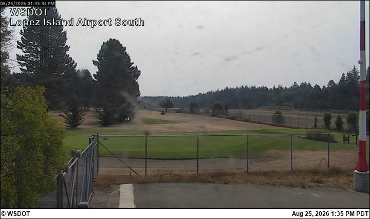 Traffic Cam Friday Harbor › South: Lopez Island Airport South