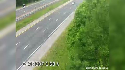 Traffic Cam Hernando: I-75 at MM 297.1