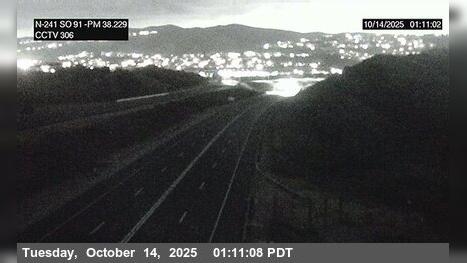 Traffic Cam Anaheim › North: SR-241 : 1100 Meters South of SR-91