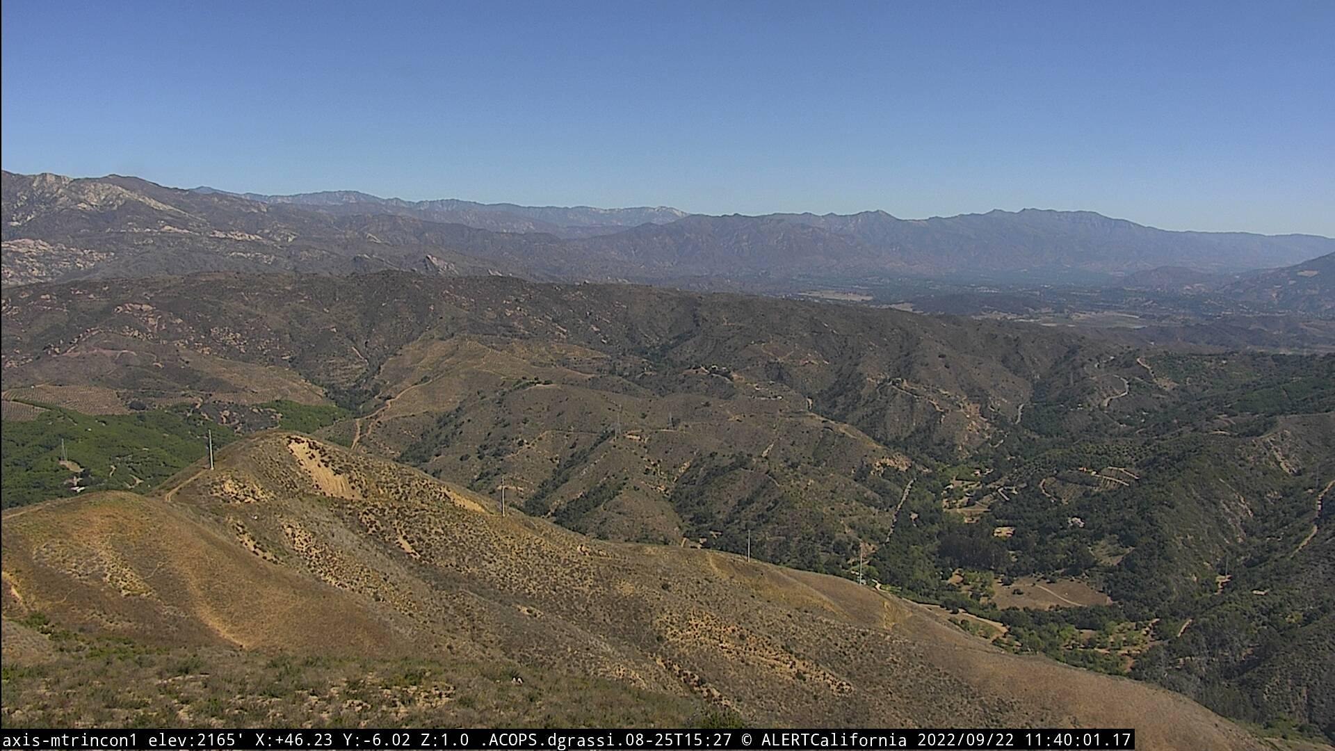 Traffic Cam La Conchita: Mt Rincon