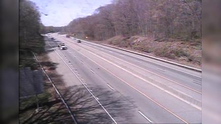 Traffic Cam Madison: CAM 151 - I-95 NB S/O Exit 62 - S/O Horse Pond Rd