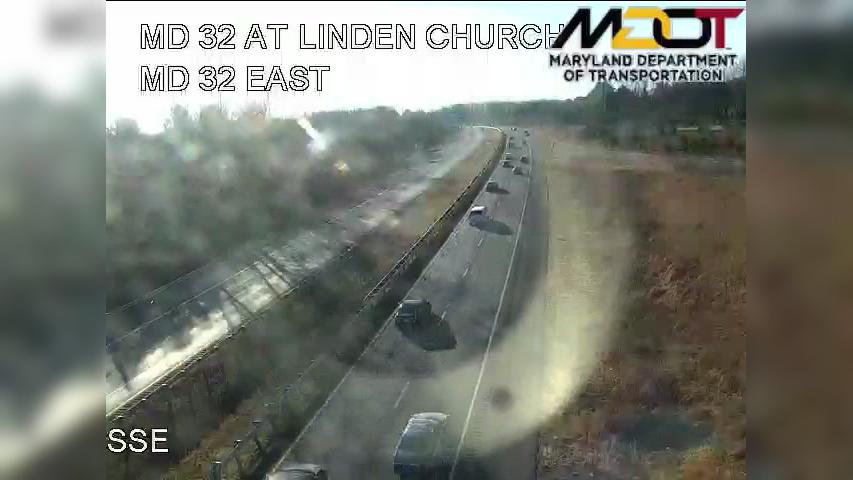 Traffic Cam Dayton: MD 32 AT LINDEN CHURCH (713013)