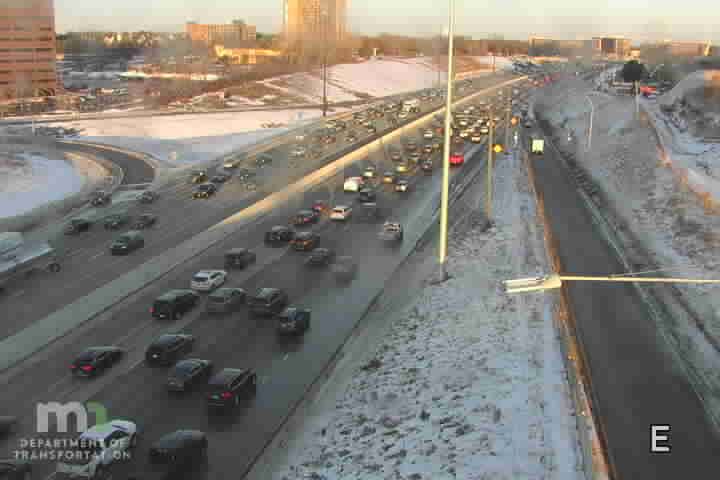 Traffic Cam Bloomington: I-494: I-494 EB @ France Ave