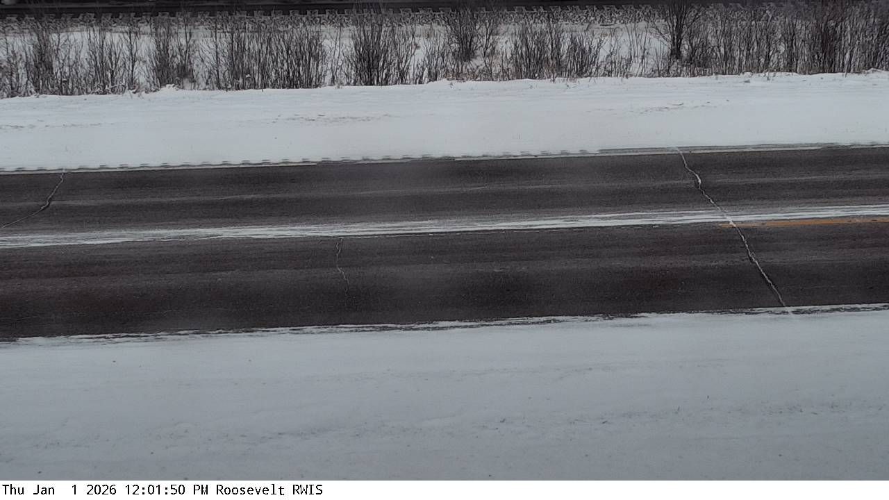 Traffic Cam Roosevelt: MN 11: T.H.11 - MP 108): T.H.11 - MP 108) View