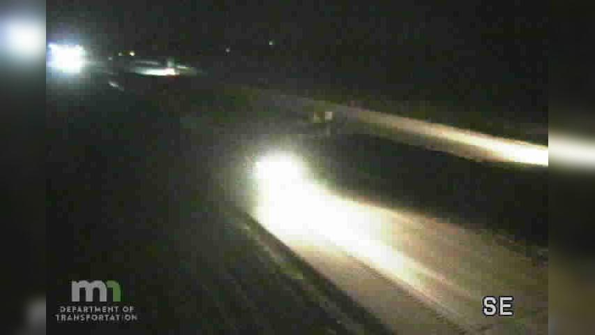 Traffic Cam Wastedo: US 52: T.H.52 NB N of 90th Ave (MP)