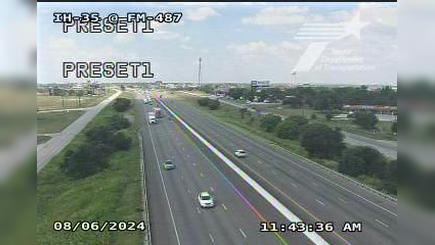 Traffic Cam Jarrell › North: I-35 @ FM-487