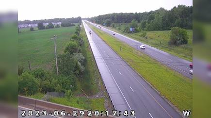 Traffic Cam Wanamaker: I-74: 1-074-097-6-1 THOMPSON RD