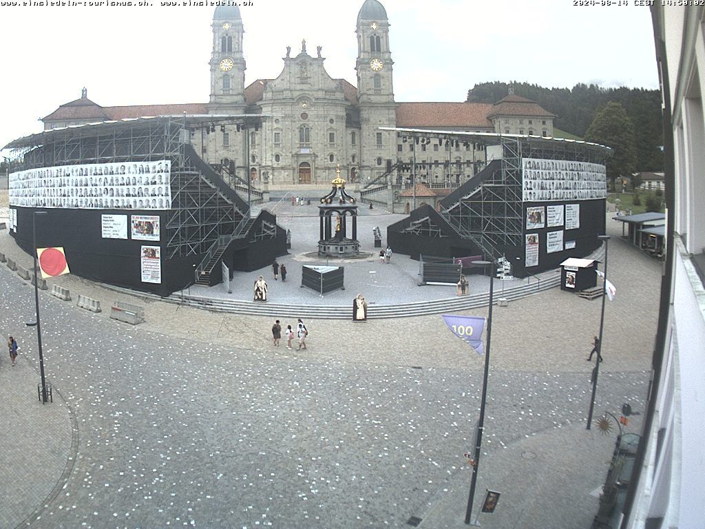 Einsiedeln: Klosterplatz