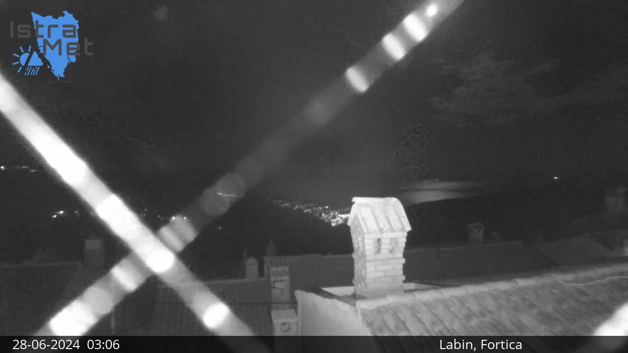 Traffic Cam Labin › South-East: Rabac