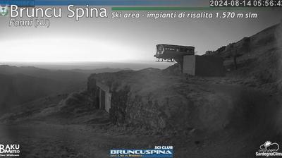 immagine della webcam nei dintorni di Massama: webcam Bruncu Spina