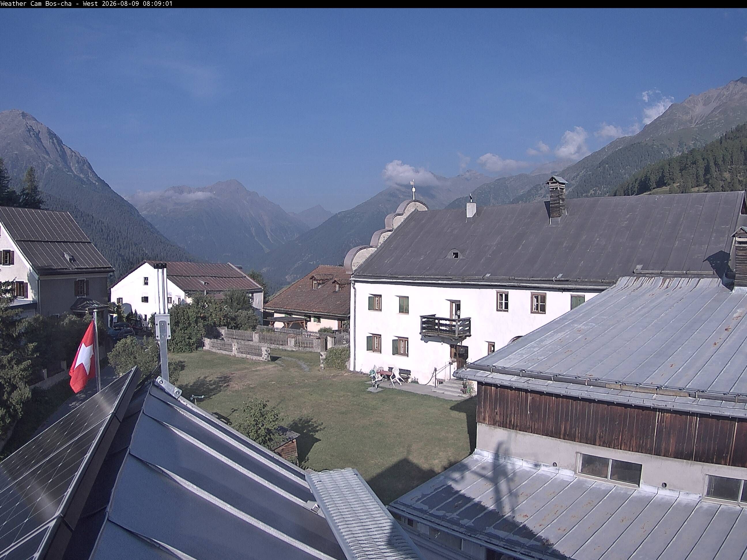 Bos-cha › Westen: Dorfplatz