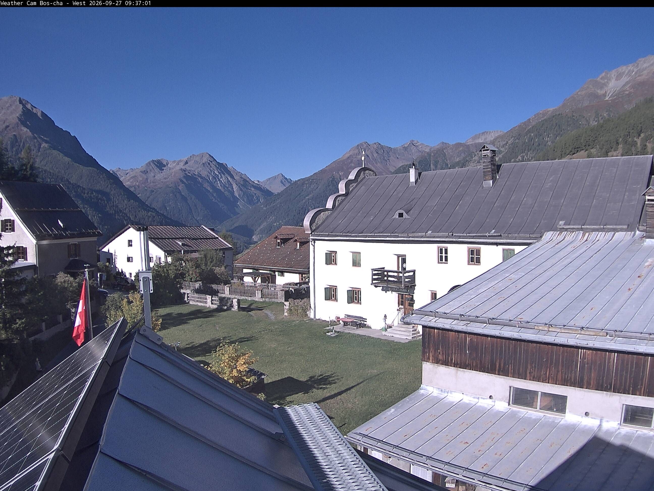 Bos-cha › Westen: Dorfplatz