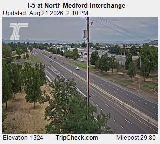 Traffic Cam Medford: I-5 at North - Interchange
