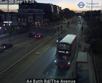 Traffic Cam London Borough of Hounslow: A4 Bath Rd/The Avenue