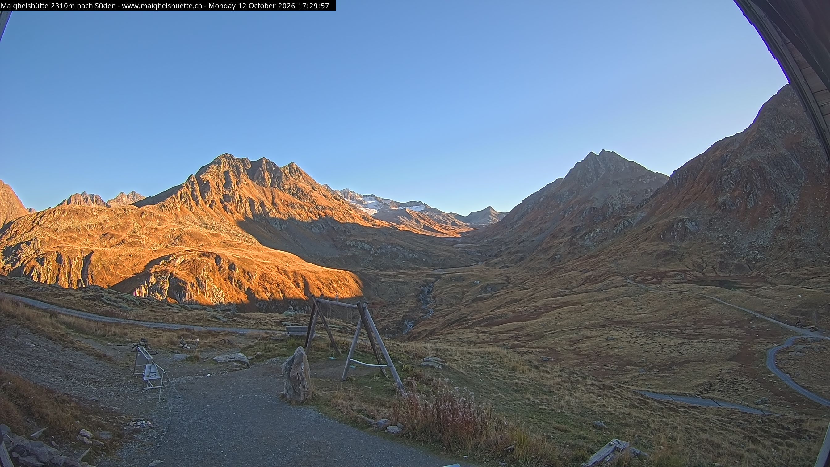 Tujetsch › Süden: Camona da Maighels - Maighels - Piz Plaunca Cotschna - Oberalppassbach - Pass Maighels - Glatscher da Maighels - Piz Ravetsch - Piz Borel