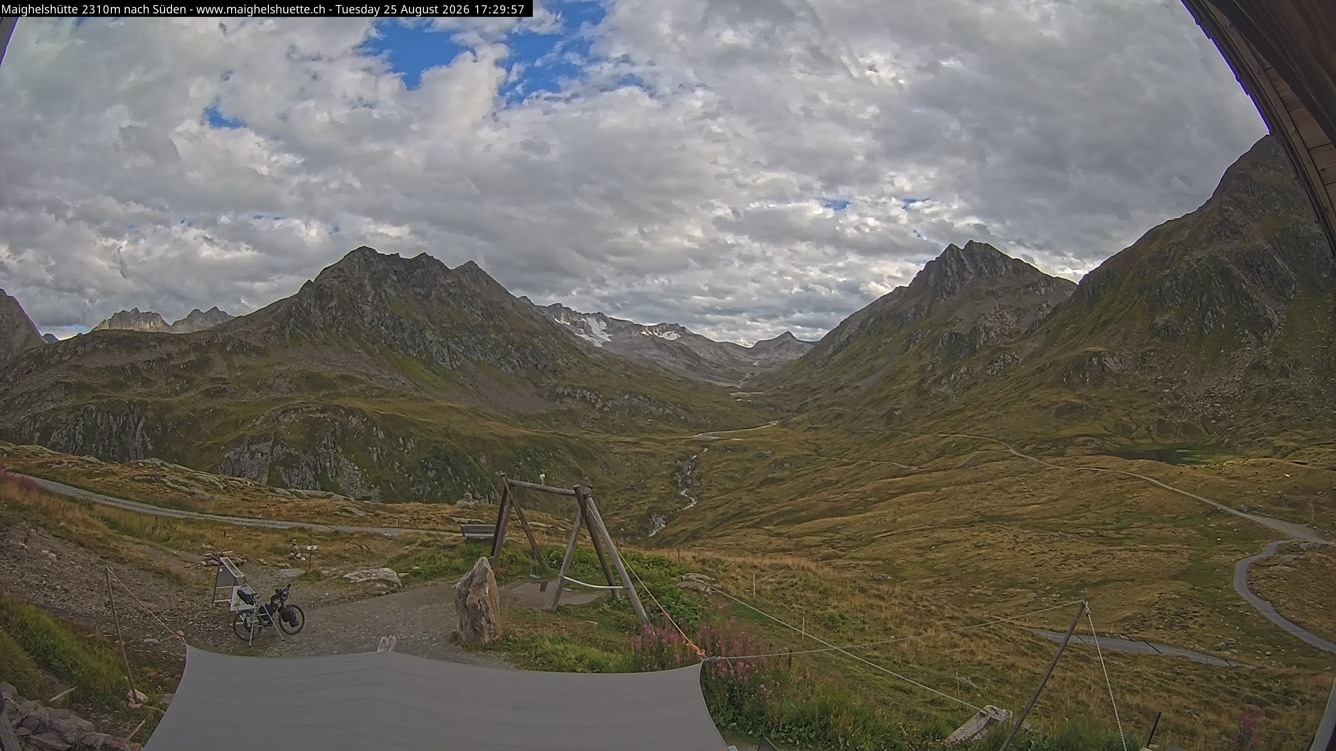 Tujetsch › Süden: Camona da Maighels - Maighels - Piz Plaunca Cotschna - Oberalppassbach - Pass Maighels - Glatscher da Maighels - Piz Ravetsch - Piz Borel