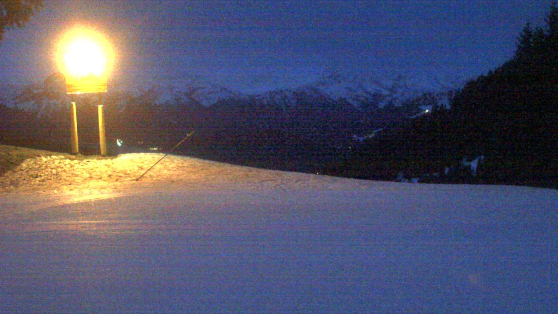 Traffic Cam Ofterschwang › South-East: Ofterschwanger Horn - Oberstdorf